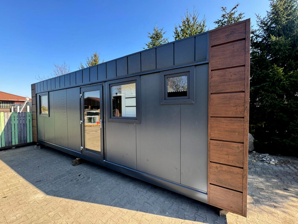 całoroczne kontenery modułowe mieszkalne, biurowe, handlowe czy usługowe